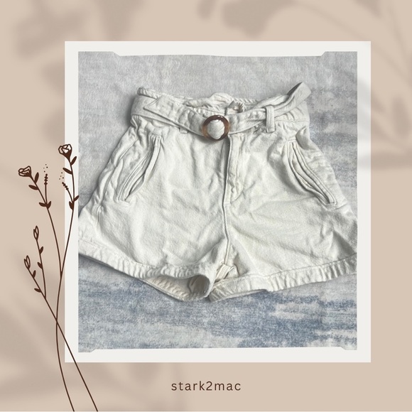 Zara Women's High Waist Cream Shorts - Picture 1 of 5